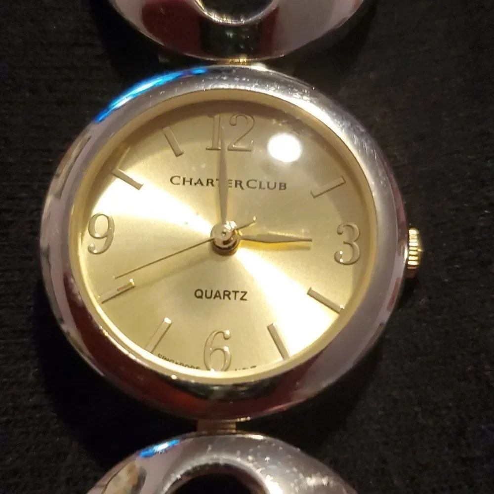 CHARTER CLUB Gold Tone Large‎ Circle Circular Band Ladies Watch Wristwatch